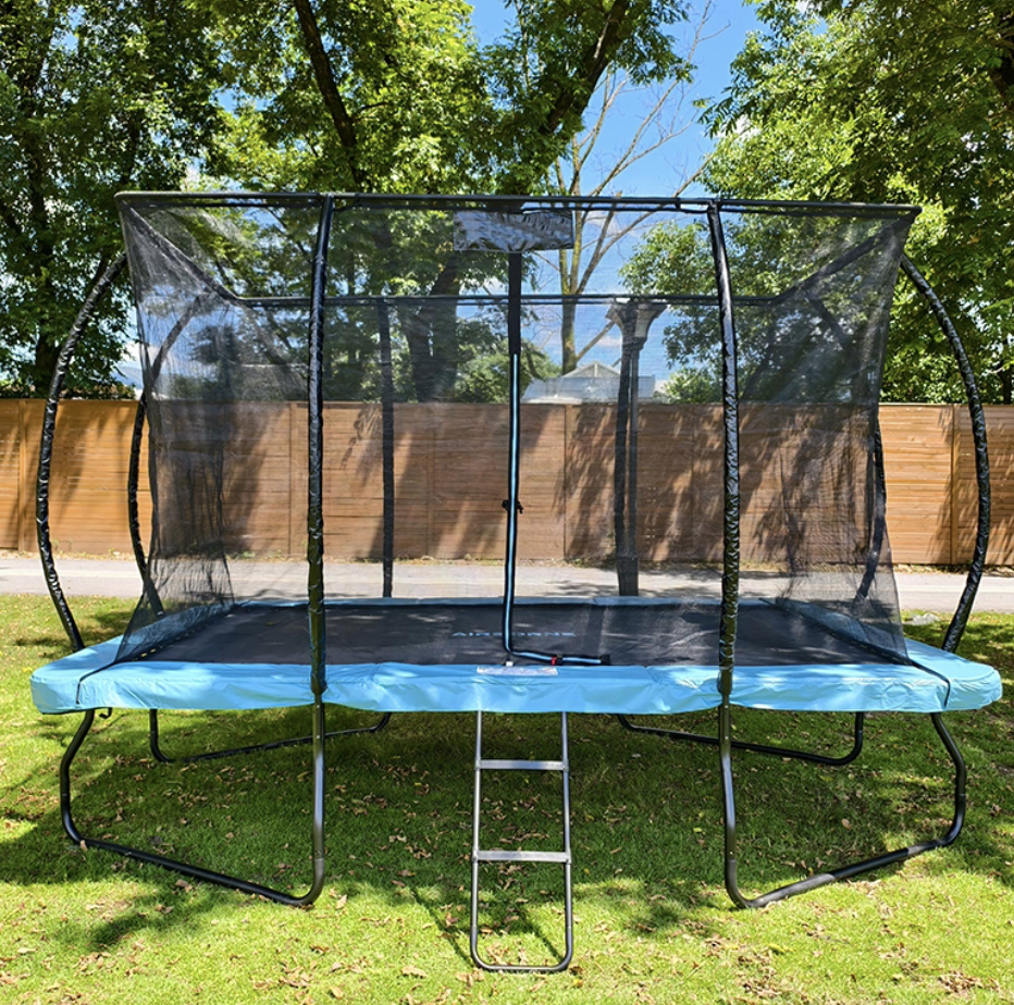 Rectangular Trampolines Trampolines rectangulaires