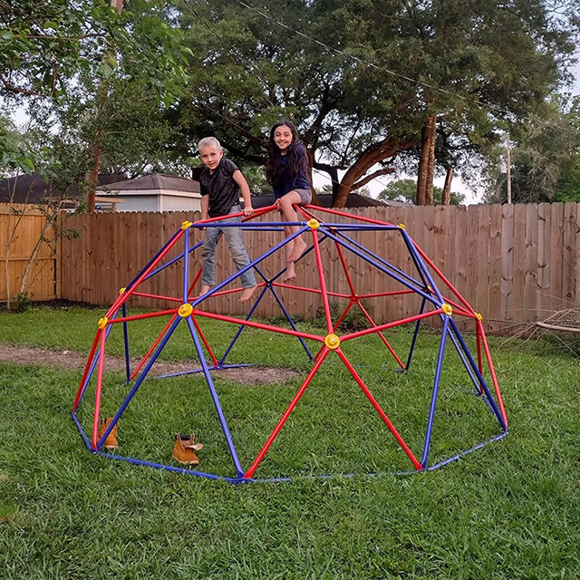 Aire de jeux moderne &agrave; sp&eacute;cifications multiples pour d&ocirc;me