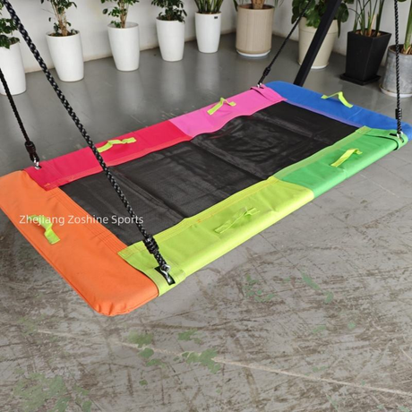 Balan&ccedil;oire d'arbre suspendue rectangulaire color&eacute;e avec garde-corps de s&eacute;curit&eacute; surround