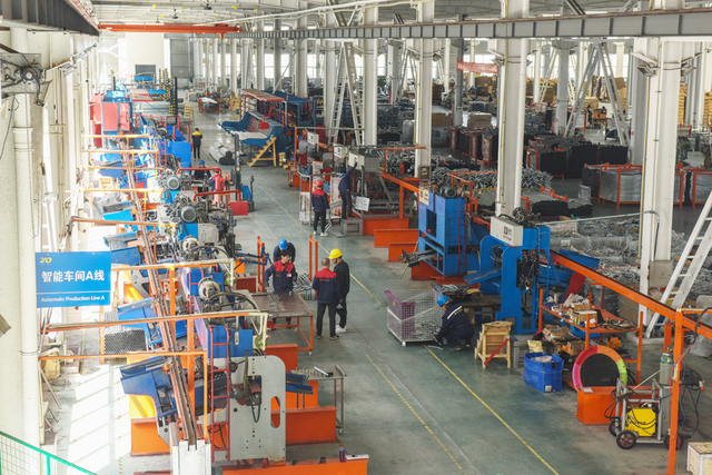 Installation de fabrication OEM de trampolines personnalis&eacute;s avec lignes de production automatis&eacute;es