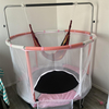Trampoline pour enfants 3 en 1 de 55 pouces avec balan&ccedil;oire pour sac de boxe